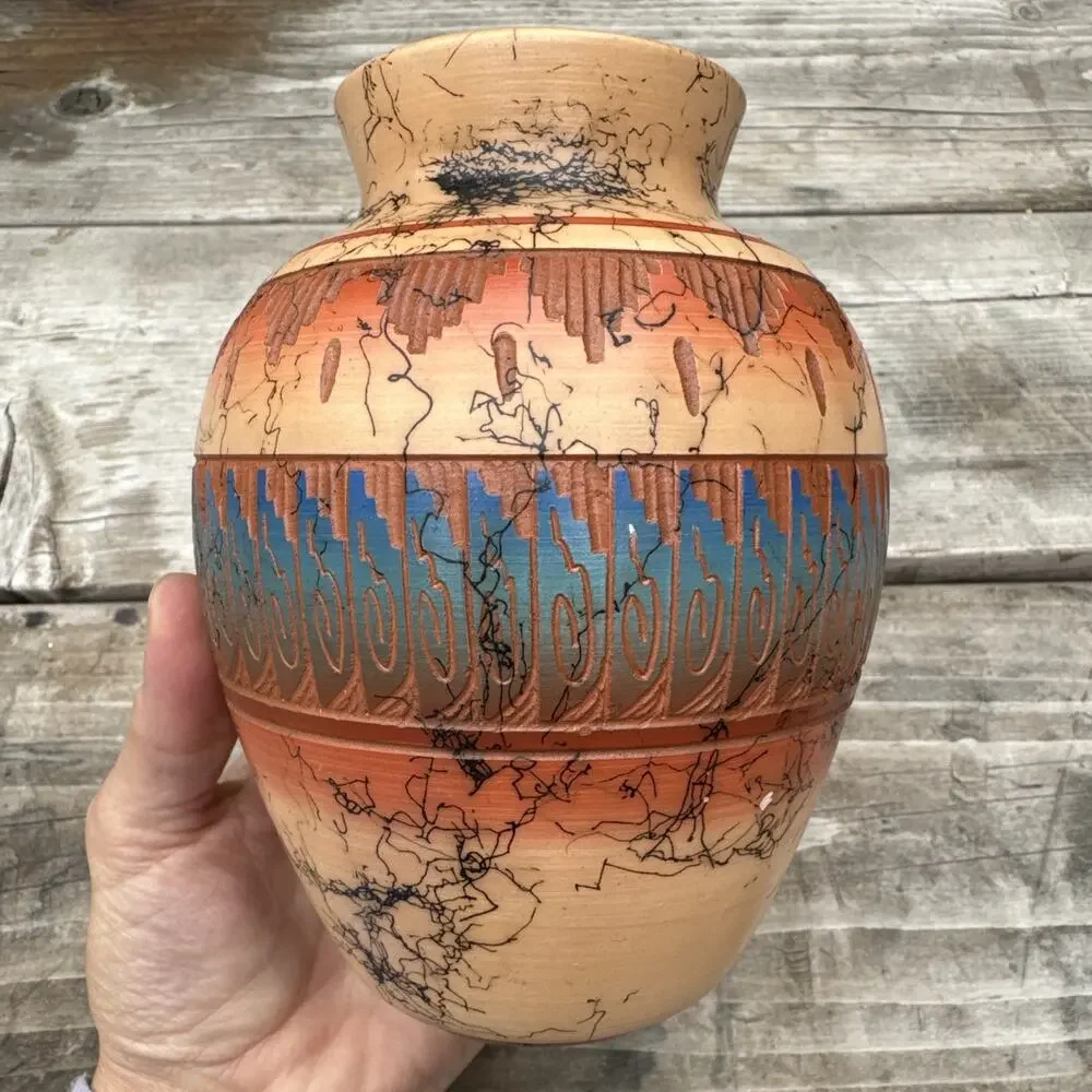Navajo Horsehair Pottery Vase Hand Etched Native American Southwest Signed